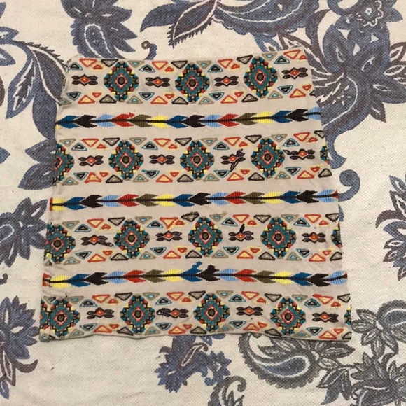 Willow & Clay Embroidered skirt - Picture 3 of 5